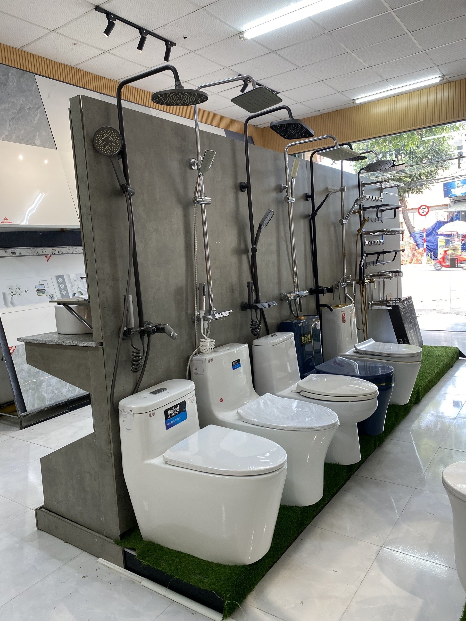 phụ kiện nhà vệ sinh quảng ngãi